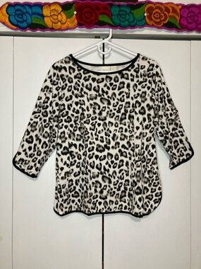 Chico's Size 2 Large Cream and Black Leopard Boatneck Top 3/4 Sleeve Bohemian